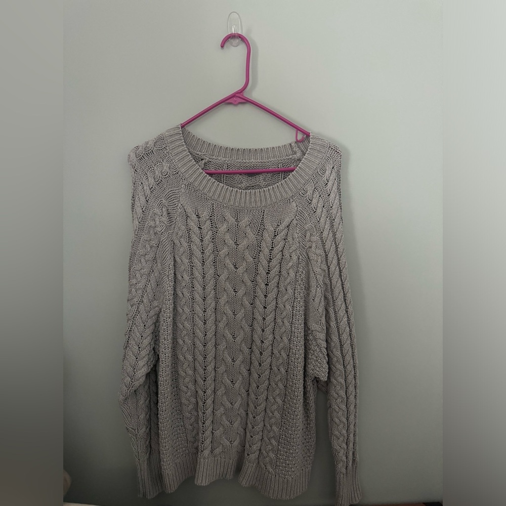 Aerie Gray Crew Neck Cable Knit Sweater